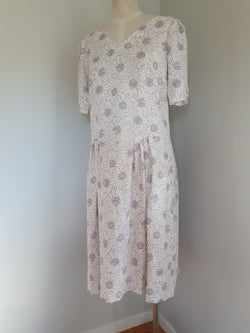 Linen daisy dress